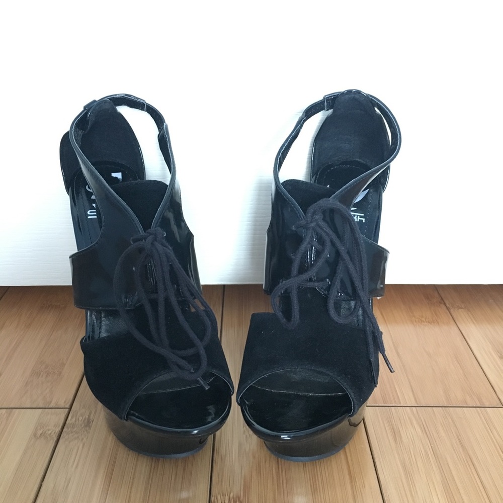 Shiekh heels